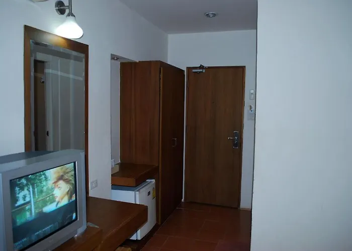 Suriwongse Hotel 3*