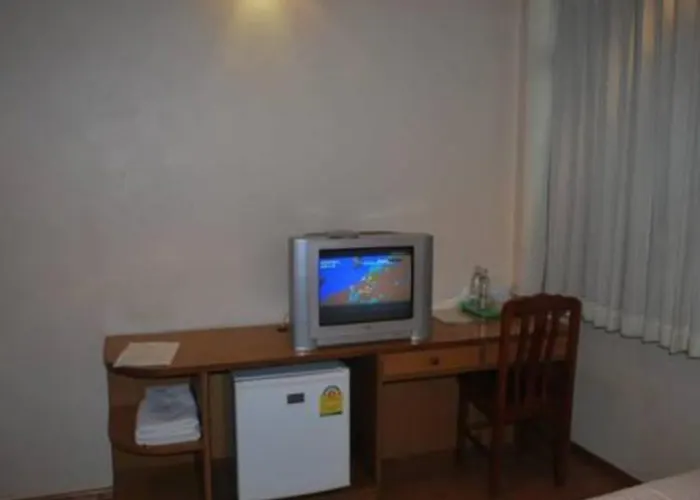 Suriwongse Hotel 3*