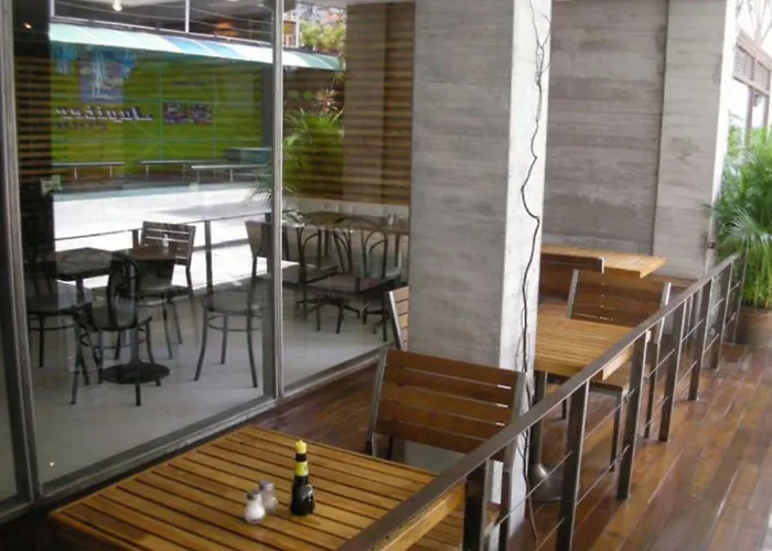 Hotel Suriwongse 3*